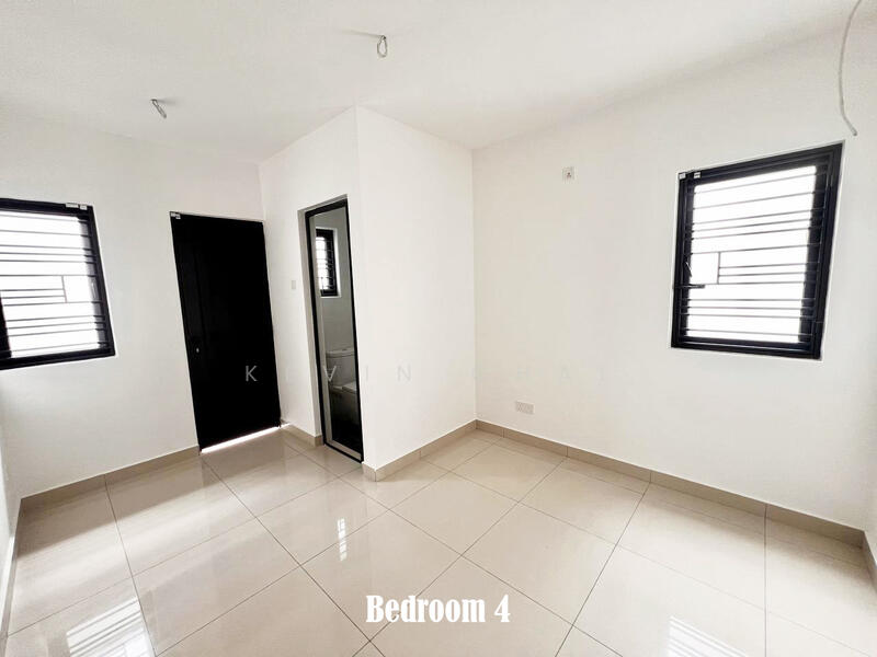 2.5-storey Terraced House for Sale in Ipoh (Perak) - Kevin Chai - Bedroom 4 - PropertyGuru.com.my