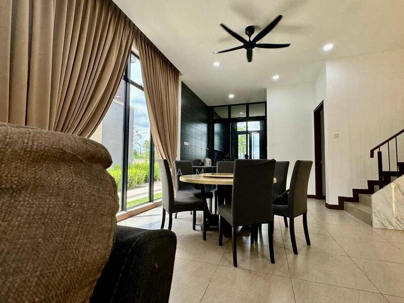 Service Residence for Sale at Southkey Mosaic - Sam . - Dining Room - PropertyGuru.com.my