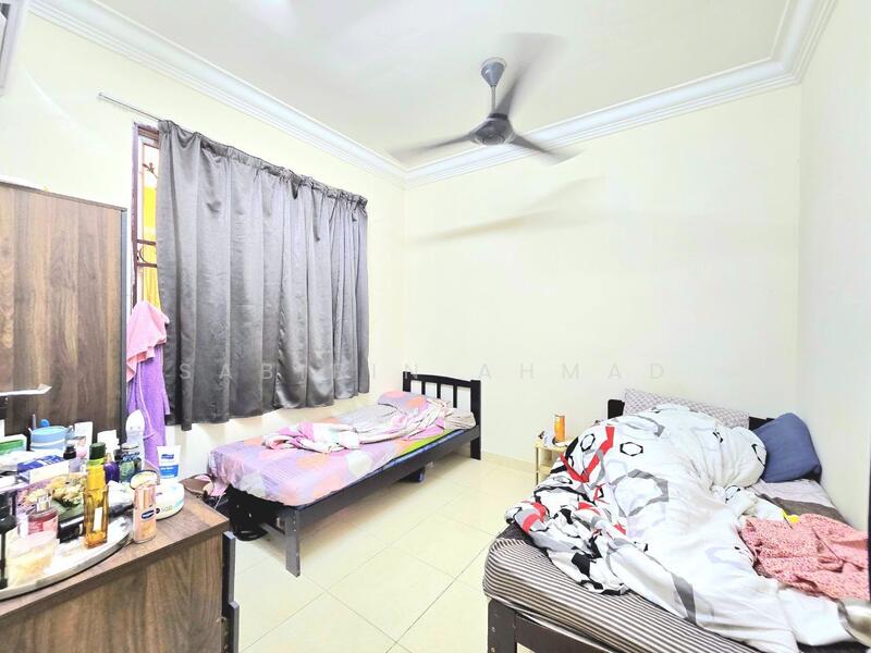 Condominium for Sale at Platinum Hill PV 6 - Sabirin Ahmad - Bedroom - PropertyGuru.com.my