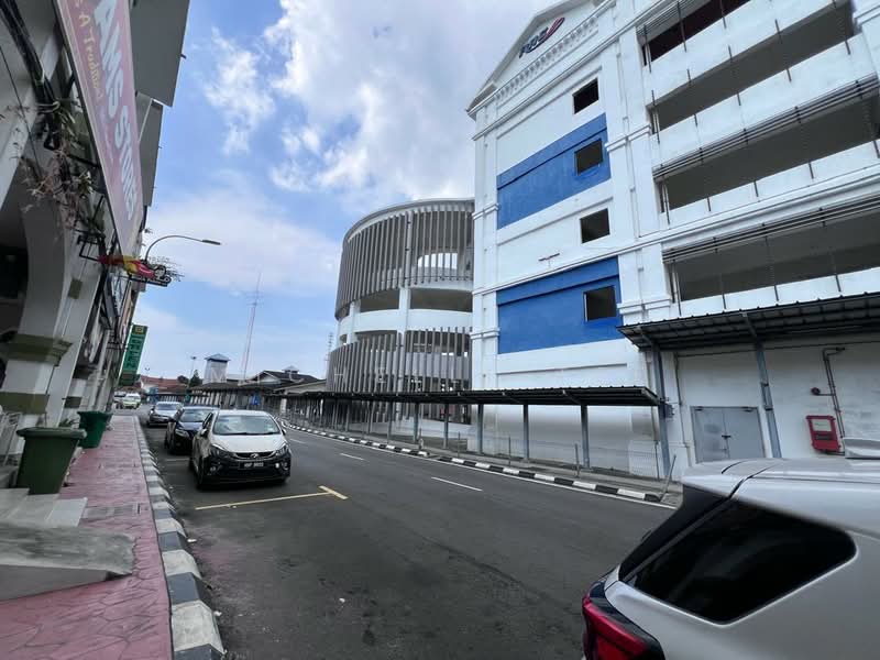 Shop for Rent in Kawasan 1 (Klang) - Michelle Tee - Exterior - PropertyGuru.com.my
