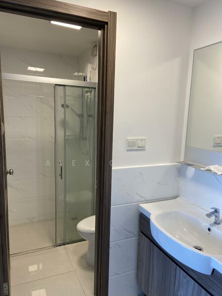 Starview Bay @ Forest City untuk Untuk Disewa - RM 1,300 /bulan, Apr 2026 - Bathroom - PropertyGuru.com.my