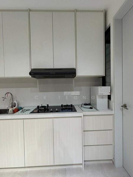 Condominium for Rent at EdgeWood Residences @ SkySanctuary - CK Teong - Kitchen - PropertyGuru.com.my