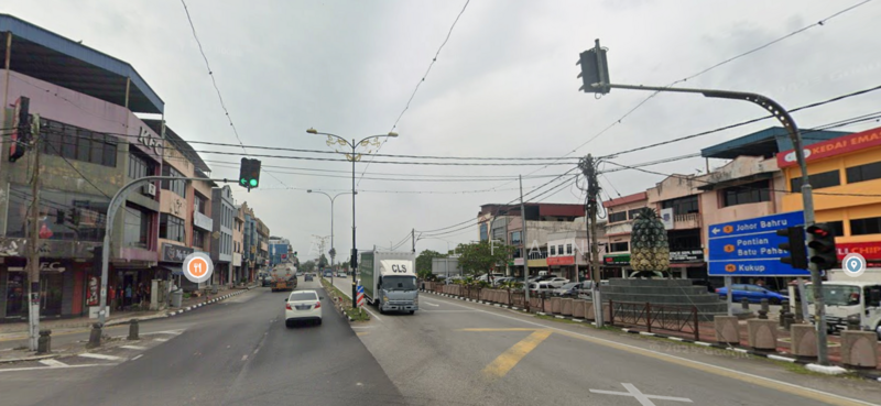 For Sale - Pekan Nanas