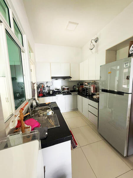 Reflections Condominium untuk Untuk Disewa - RM 1,600 /bulan, Feb 2026 - Kitchen - PropertyGuru.com.my
