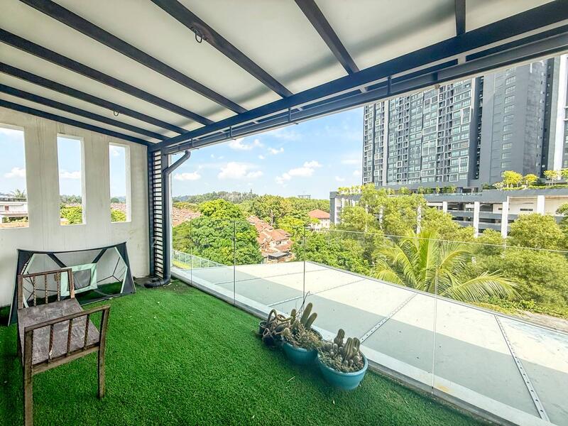 For Sale - Denai Alam : Ficus Peak