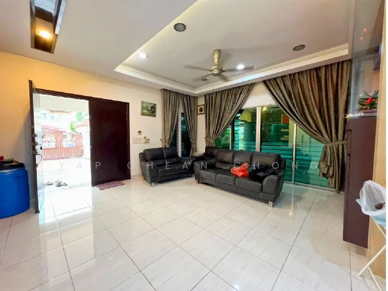 Semi-Detached House for Sale in Setia Alam (Selangor) - Yap Chean Chong - Living Room - PropertyGuru.com.my