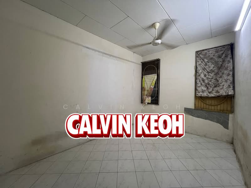 1-storey Terraced House for Sale in Taman Iping (Batu Maung) - Calvin Keoh - Interior - PropertyGuru.com.my