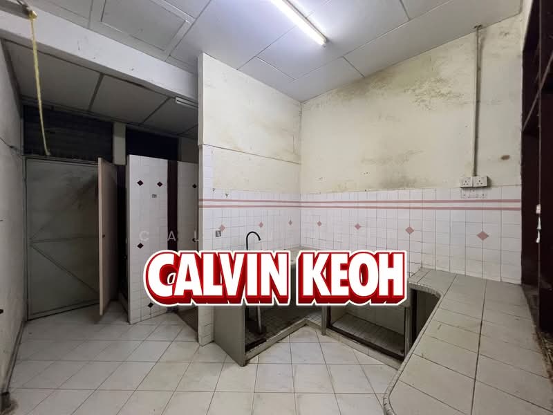 1-storey Terraced House for Sale in Taman Iping (Batu Maung) - Calvin Keoh - Kitchen - PropertyGuru.com.my