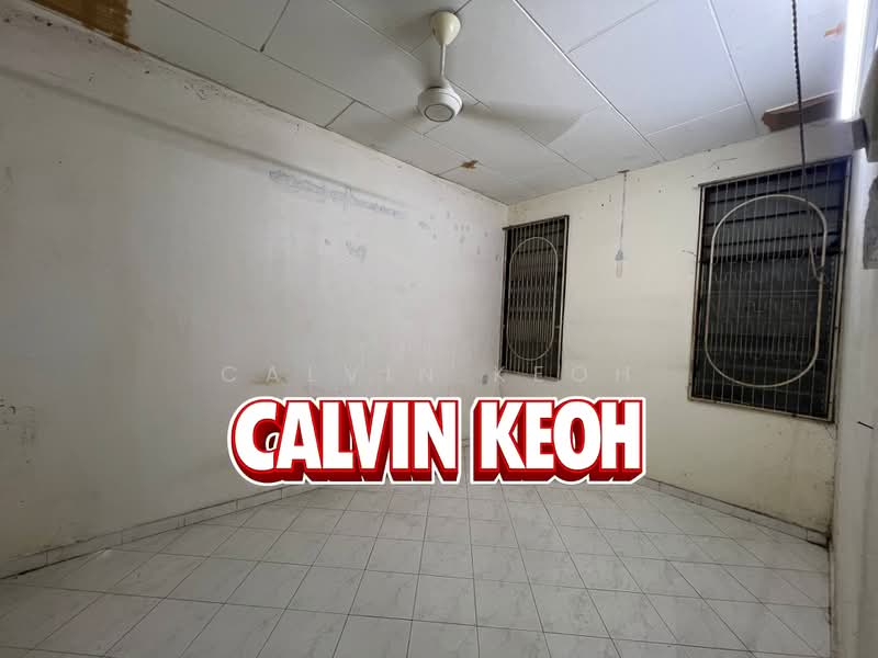 1-storey Terraced House for Sale in Taman Iping (Batu Maung) - Calvin Keoh - Interior - PropertyGuru.com.my