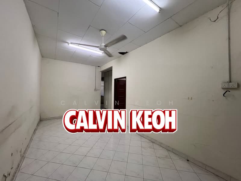 1-storey Terraced House for Sale in Taman Iping (Batu Maung) - Calvin Keoh - Interior - PropertyGuru.com.my
