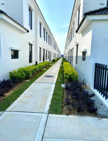 Townhouse for Sale in Bandar Cassia (Batu Kawan) - Andy Chuah - Exterior - PropertyGuru.com.my