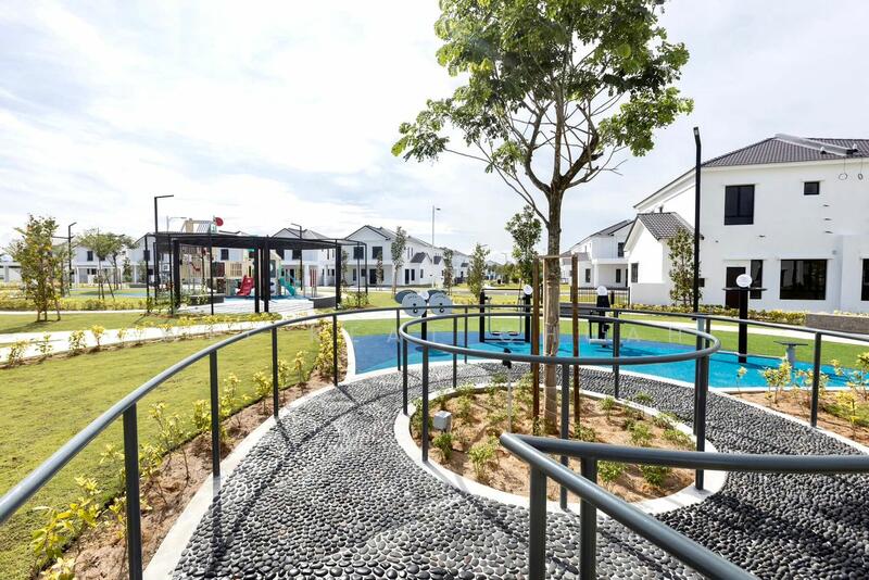 Townhouse for Sale in Bandar Cassia (Batu Kawan) - Andy Chuah - Exterior - PropertyGuru.com.my