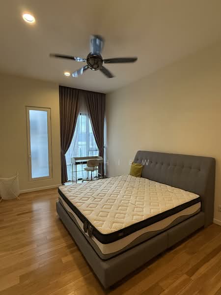 St Mary Residences untuk Untuk Disewa - RM 9,500 /bulan, Mac 2026 - En-suite room - PropertyGuru.com.my