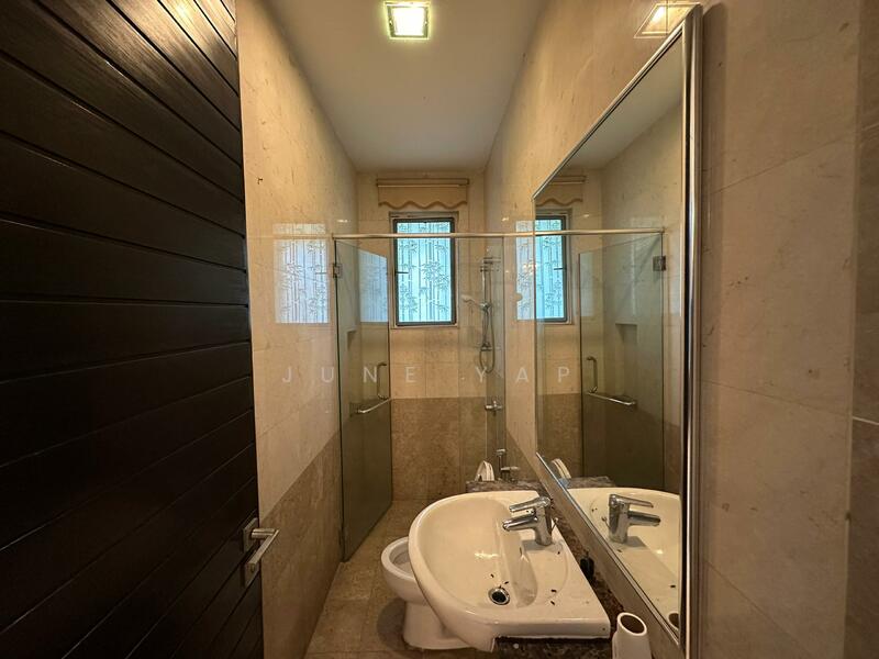 Semi-Detached House for Rent in Duta Tropika (Batu) - June Yap - Bathroom - PropertyGuru.com.my