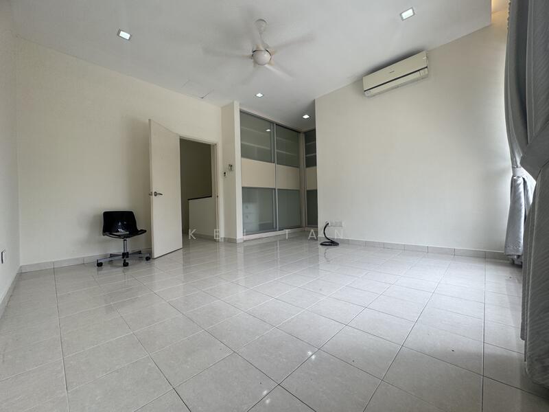 2 Storey Terrace @ Taman Universiti Indah untuk Untuk Dijual - RM 850,000, Feb 2026 - PropertyGuru.com.my