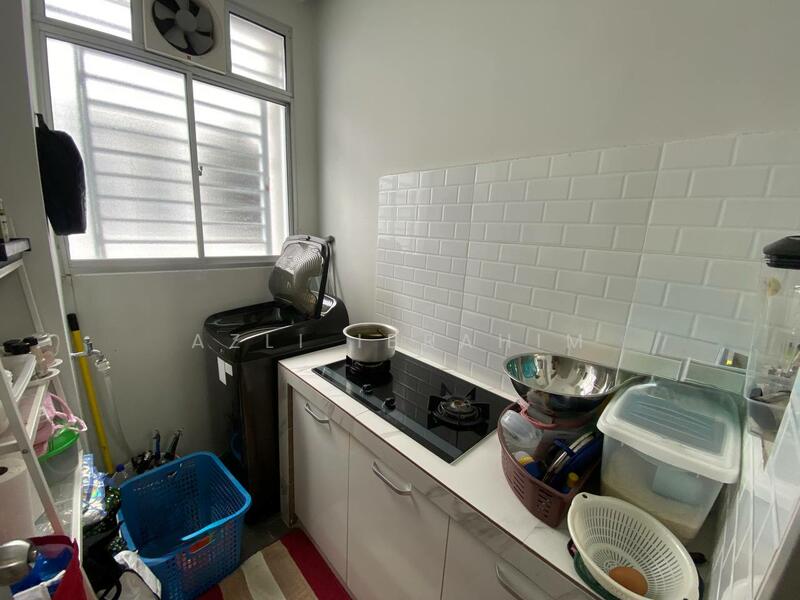 Condominium for Sale at Residensi Platinum Teratai - Azli Ibrahim - Kitchen - PropertyGuru.com.my