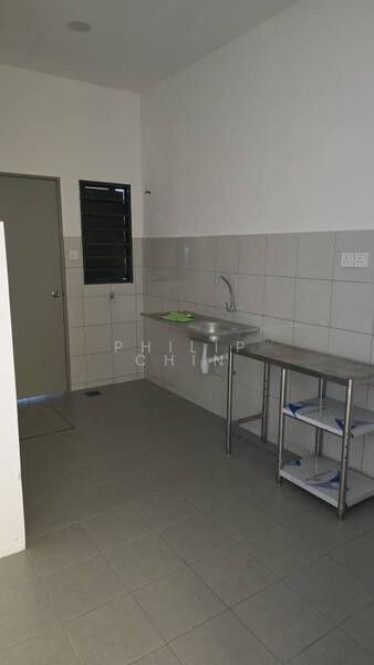 Ruby 4 untuk Untuk Disewa - RM 1,450 /bulan, Feb 2026 - Kitchen - PropertyGuru.com.my