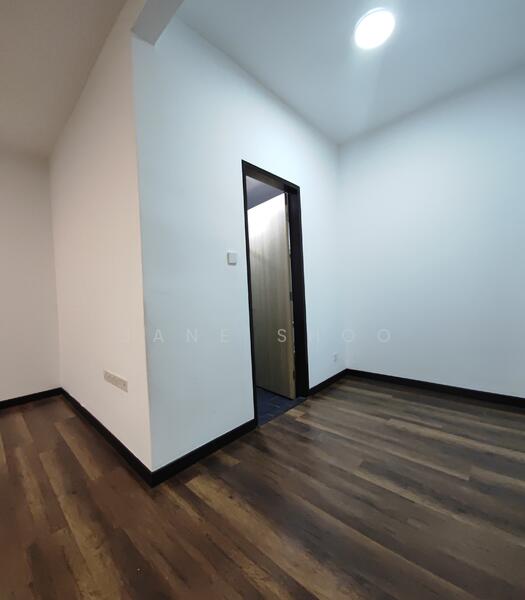 3-storey Terraced House for Sale in Bandar Kinrara (Selangor) - Jane Shoo - Interior - PropertyGuru.com.my