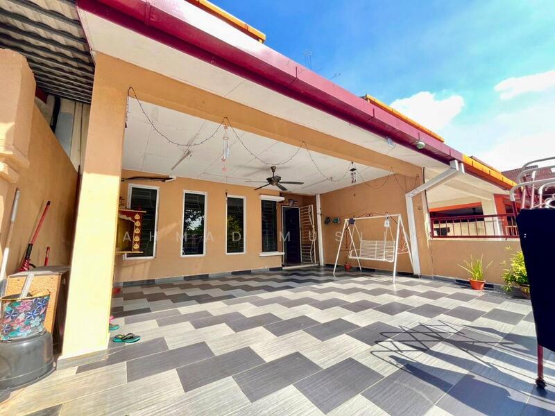 2-storey Terraced House for Sale in Seksyen 23 (Shah Alam) - Ahmad Muslim - Exterior - PropertyGuru.com.my