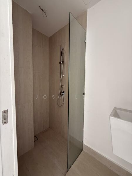 Service Residence for Sale at Lumi Tropicana Serviced Residence - Josh Lee - Bathroom - PropertyGuru.com.my