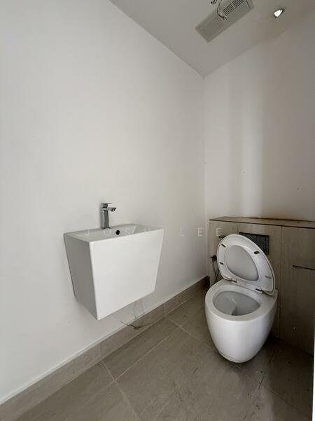 Service Residence for Sale at Lumi Tropicana Serviced Residence - Josh Lee - Bathroom - PropertyGuru.com.my
