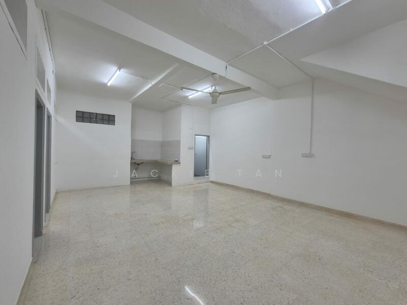 Corner Jalan Ipoh, Jalan Lorong Bukit Candan,Taman Eastern Taman Impian, Sentul, Batu 4 1/2, 51200 untuk Untuk Dijual - RM 1,880,000, Apr 2026 - Interior - PropertyGuru.com.my