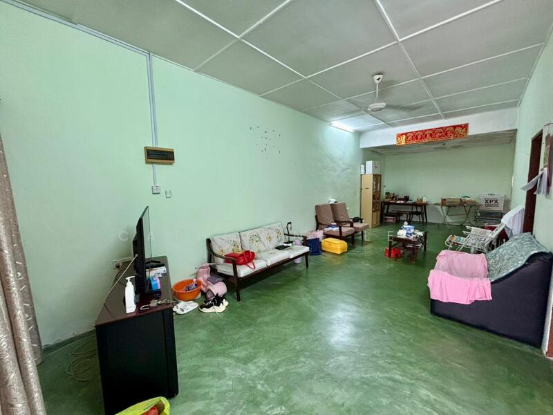 Taman Ungku Tun Aminah untuk Untuk Dijual - RM 520,000, Feb 2026 - Living Room - PropertyGuru.com.my