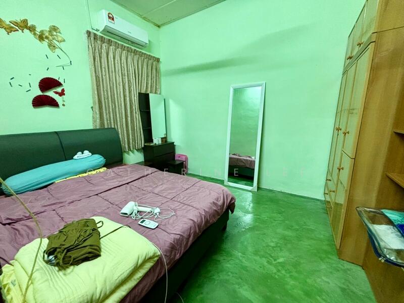 Taman Ungku Tun Aminah untuk Untuk Dijual - RM 520,000, Feb 2026 - Bedroom - PropertyGuru.com.my