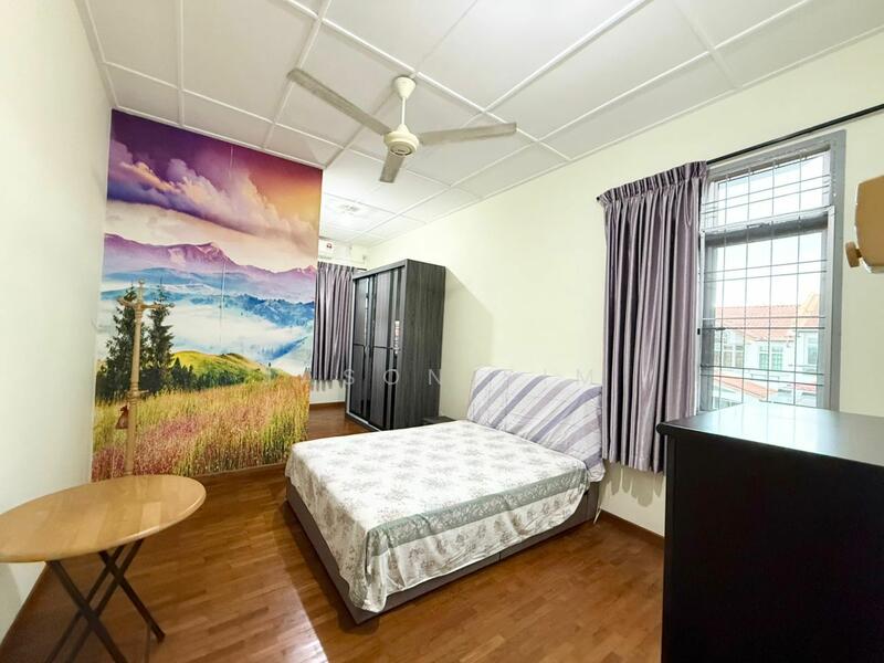 2-storey Terraced House for Sale in Taman Sutera Utama (Skudai) - Jason Sim - Bedroom - PropertyGuru.com.my