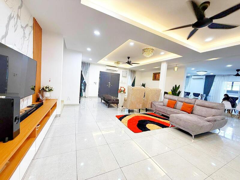 2-storey Terraced House for Sale in Bandar Sri Sendayan (Negeri Sembilan) - Hassan Basri Suhaimi - PropertyGuru.com.my