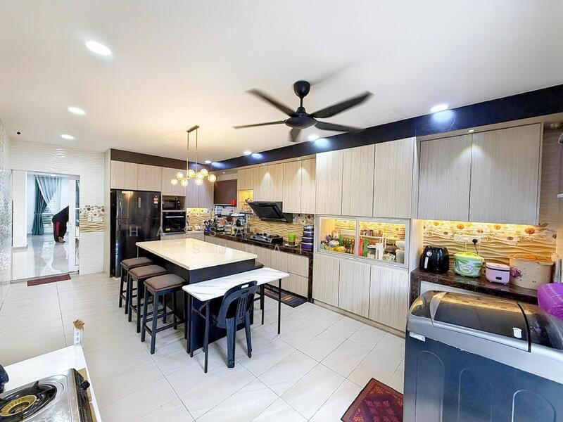 2-storey Terraced House for Sale in Bandar Sri Sendayan (Negeri Sembilan) - Hassan Basri Suhaimi - Kitchen - PropertyGuru.com.my