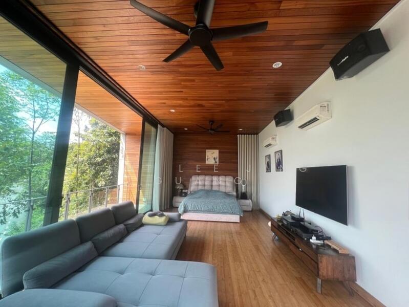 Seksyen U9 Shah Alam Modern bungalow swimming pool untuk Untuk Dijual - RM 3,700,000, Feb 2026 - Living Room - PropertyGuru.com.my