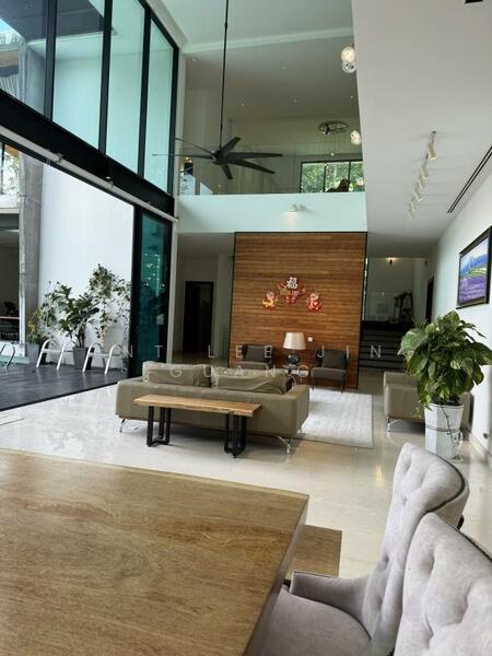 Seksyen U9 Shah Alam Modern bungalow swimming pool untuk Untuk Dijual - RM 3,700,000, Feb 2026 - Living Room - PropertyGuru.com.my