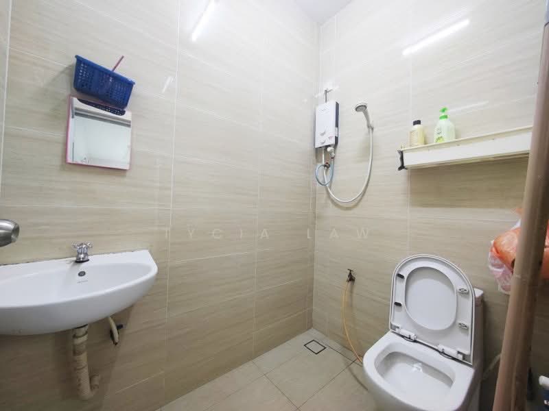 Taman Desa Jaya Johor Bahru untuk Untuk Disewa - RM 1,900 /bulan, Mac 2026 - PropertyGuru.com.my