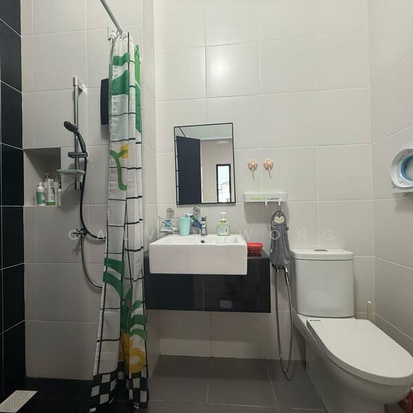 Aster @ Seri Austin untuk Untuk Dijual - RM 1,300,000, Feb 2026 - Bathroom - PropertyGuru.com.my