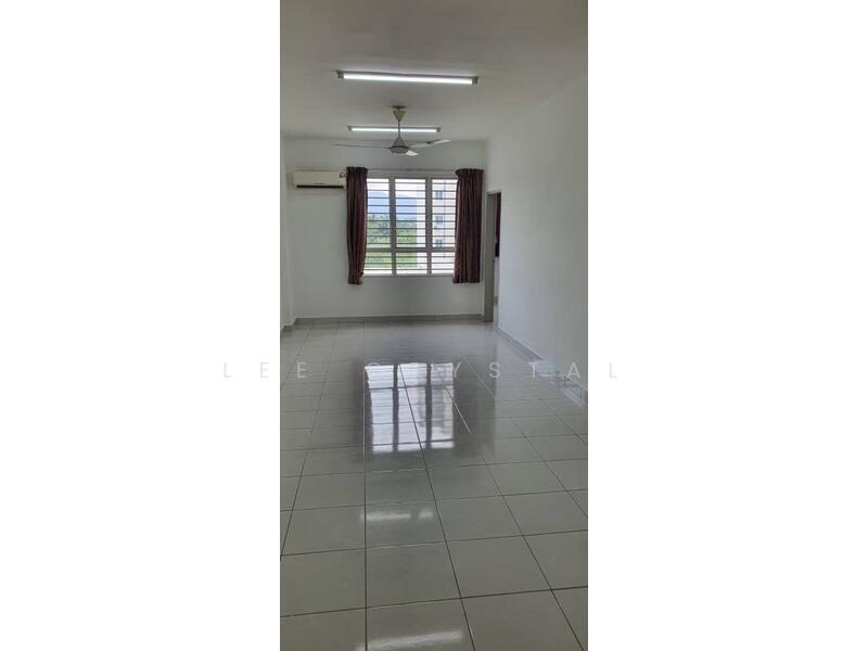 Apartment for Sale at The Residence 1 @ Tiara South - Lee Crystal - Living Room - PropertyGuru.com.my