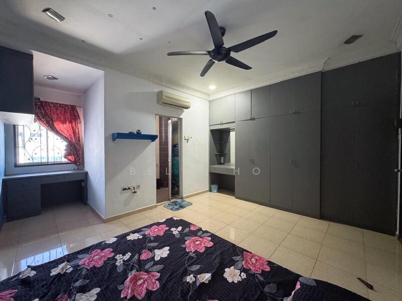 Taman Desa Jaya Johor Bahru untuk Untuk Dijual - RM 788,000, Mac 2026 - Bedroom - PropertyGuru.com.my