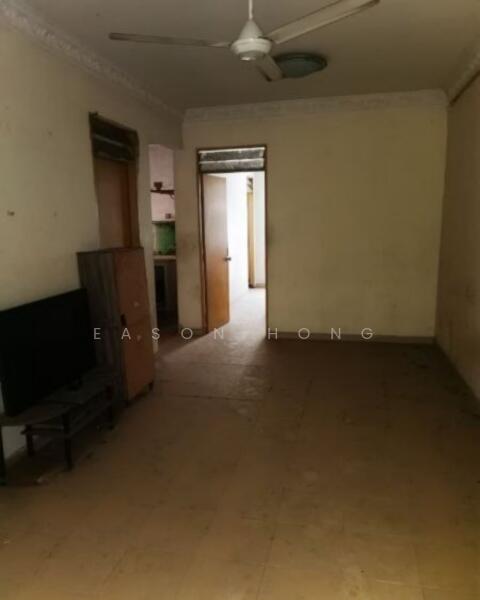 Apartment for Sale at Mentari Court - Eason Hong - Living Room - PropertyGuru.com.my