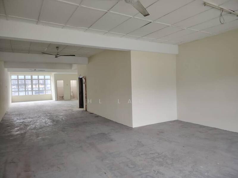 Shop for Rent in Dengkil (Selangor) - HL Lau - Interior - PropertyGuru.com.my