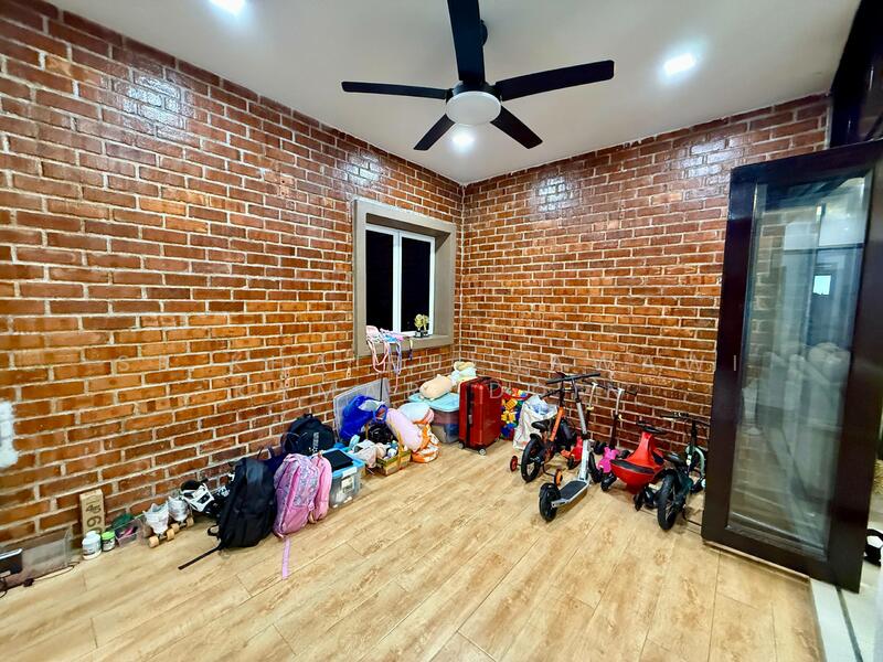 2-storey Terraced House for Sale in Denai Alam (Shah Alam) - Muhd Khairulnawawi Kamaruddin - Interior - PropertyGuru.com.my