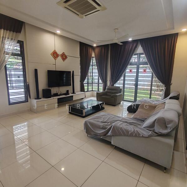 Rumah Berkembar untuk Dijual di Johor Bahru (Johor) - Jeffrey Ong - Living Room - PropertyGuru.com.my