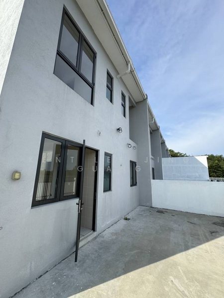 3-storey Terraced House for Sale in Bukit Jalil (Kuala Lumpur) - Kent Lee Jing Guang - Exterior - PropertyGuru.com.my