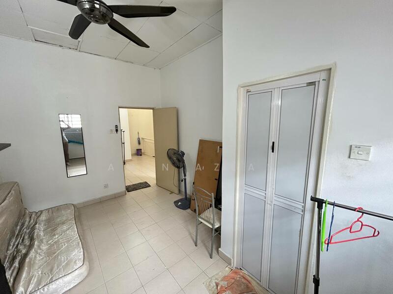 2-storey Terraced House for Sale in Kota Puteri (Batu Arang) - Amin Azlan - Interior - PropertyGuru.com.my