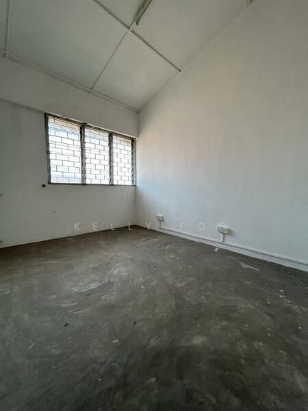 1-storey Terraced House for Sale in Bandar Saujana Putra (Tanjong Duabelas) - Kelly Foo - Interior - PropertyGuru.com.my