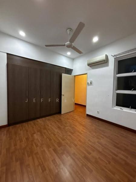Kondominium untuk Dijual di Desa Impiana - Jeffrey Yap - Bedroom - PropertyGuru.com.my