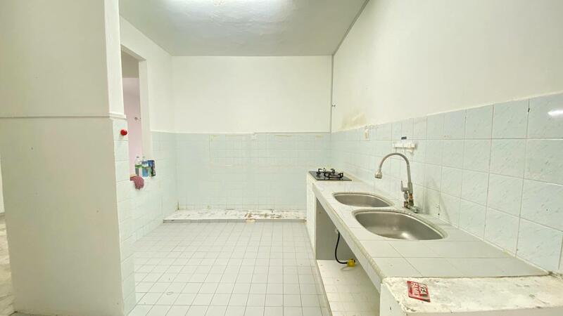 Taman Setiawangsa untuk Untuk Dijual - RM 820,000, Mac 2026 - Kitchen - PropertyGuru.com.my