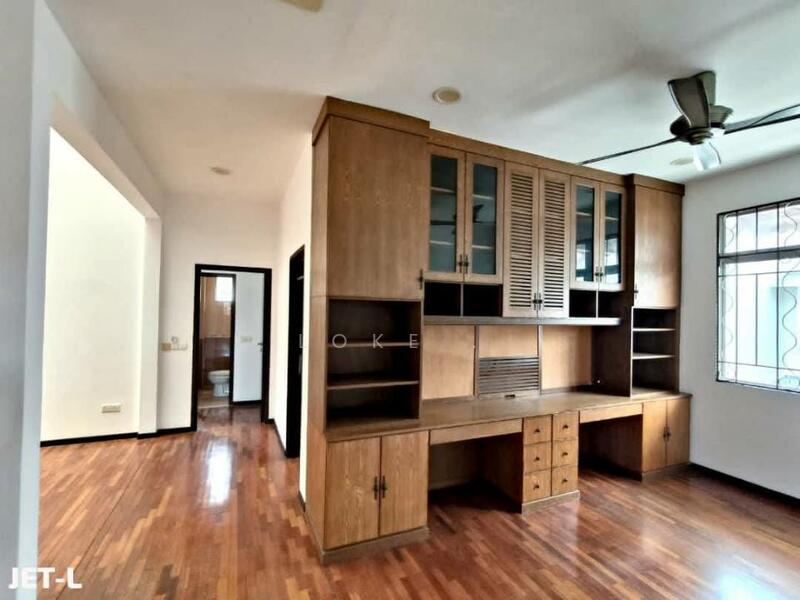 Semi-Detached House for Sale in Setia Alam (Selangor) - Loke . - Study - PropertyGuru.com.my