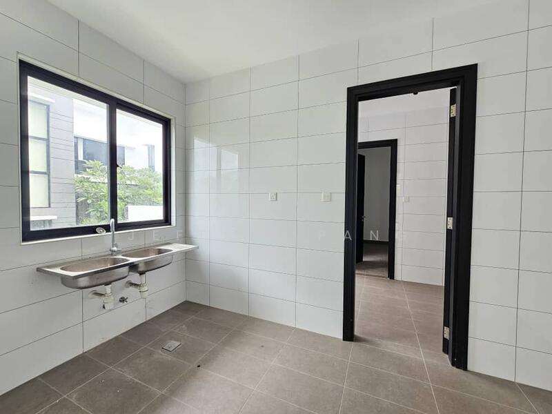 Bungalow for Sale in Kajang (Selangor) - Jeffrey Pang - Kitchen - PropertyGuru.com.my