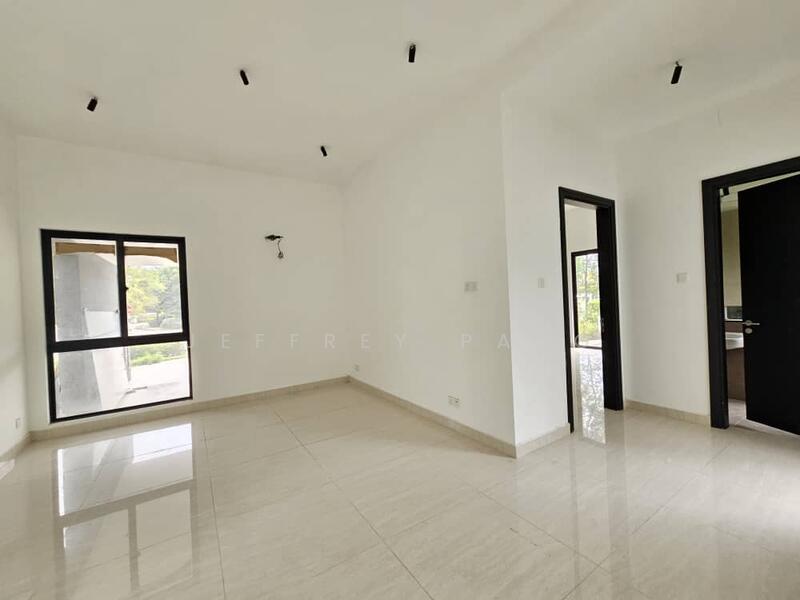 Bungalow for Sale in Kajang (Selangor) - Jeffrey Pang - Living Room - PropertyGuru.com.my