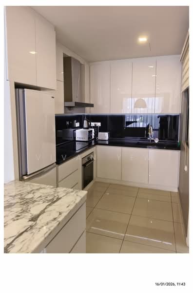 Upper East @ Tiger Lane untuk Untuk Disewa - RM 2,800 /bulan, Mac 2026 - Kitchen - PropertyGuru.com.my